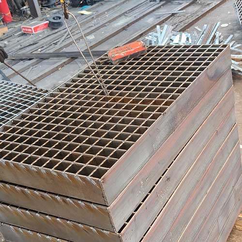 工業化工為何選擇重型鋼格柵鋼格板：揭秘五大關鍵理由