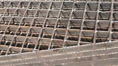 防滑耐用的鋼格柵鋼格板成為各大行業的首選