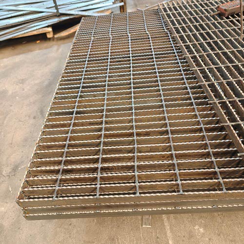 鋼格板鋼格柵板在消防設備上的優勢