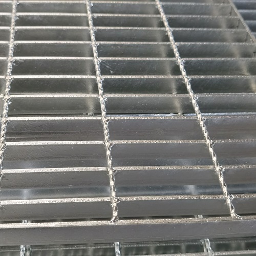 熱鍍鋅鋼格板鋼格柵對防腐蝕有著出色的表現