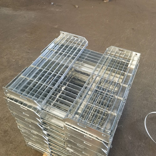 電廠用熱浸鋅樓梯踏步蓋板性能與優勢