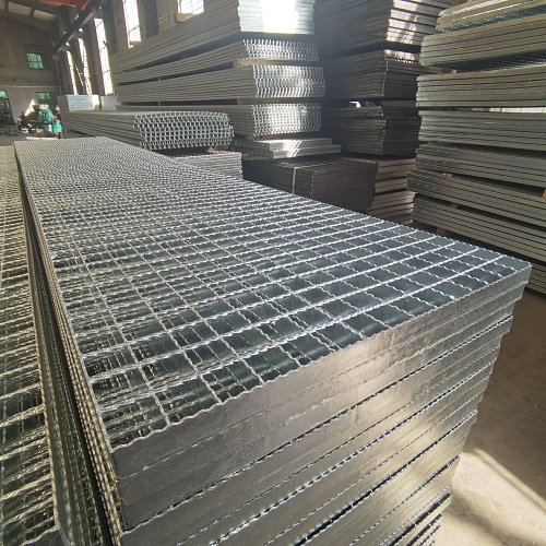 客戶血淚教訓：選錯鋼格板規格，3個月就變形